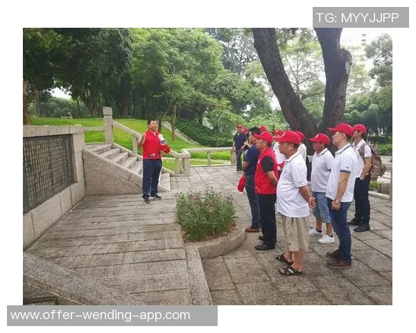 虎扑足球与懂球帝的竞争与合作分析：谁能引领中国足球社区的未来发展